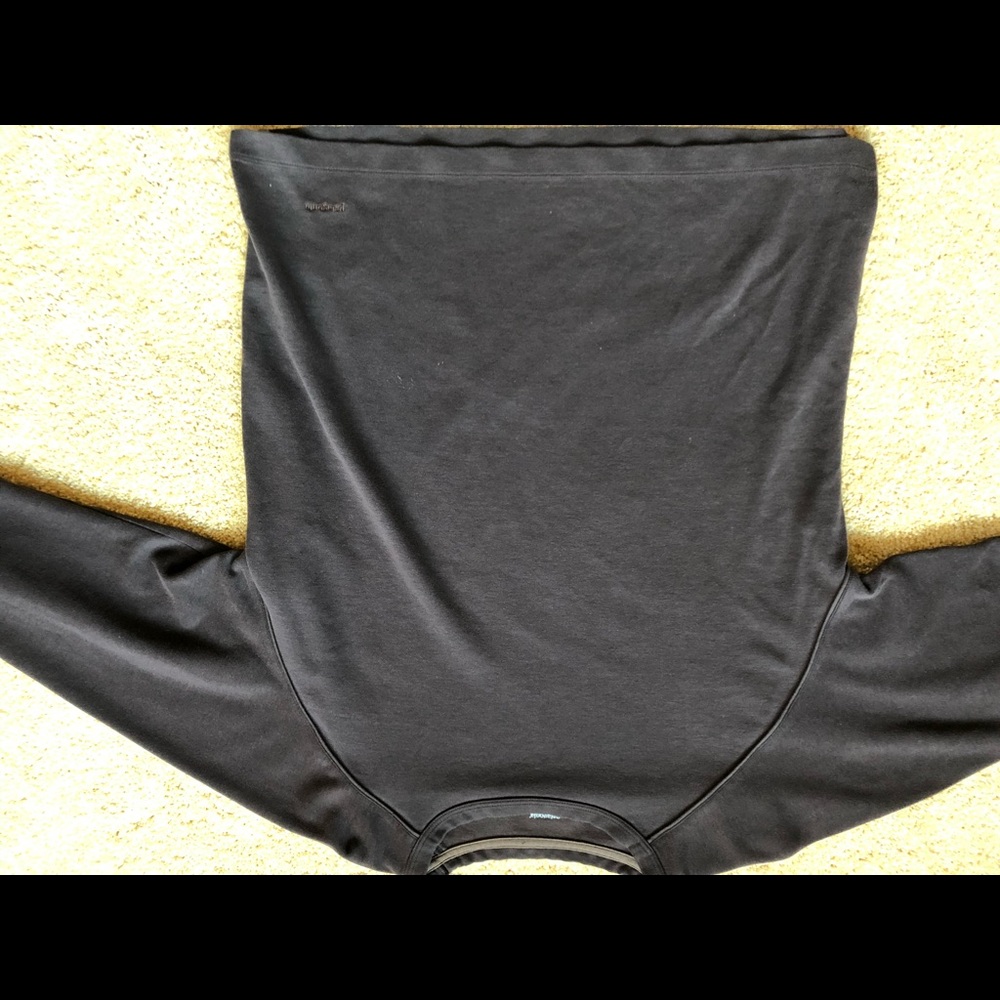 Brown Patagonia sweatshirt
